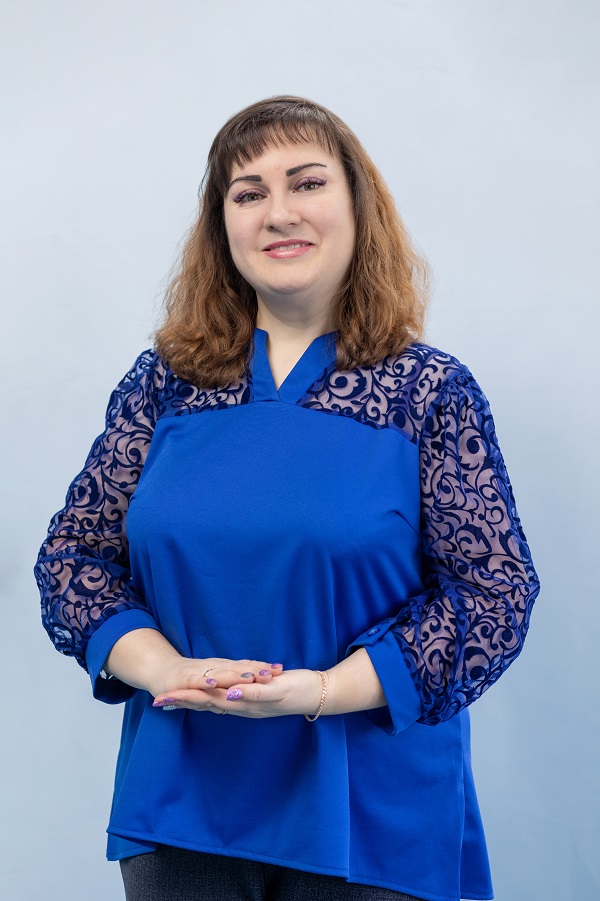 Деженина Марина Александровна.